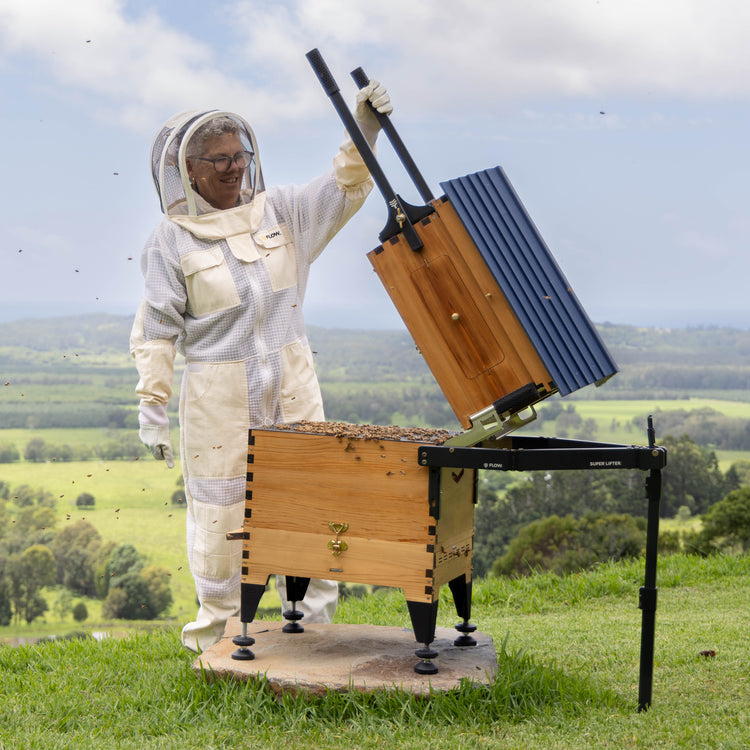 Deluxe Black Friday Beekeeper Bundle